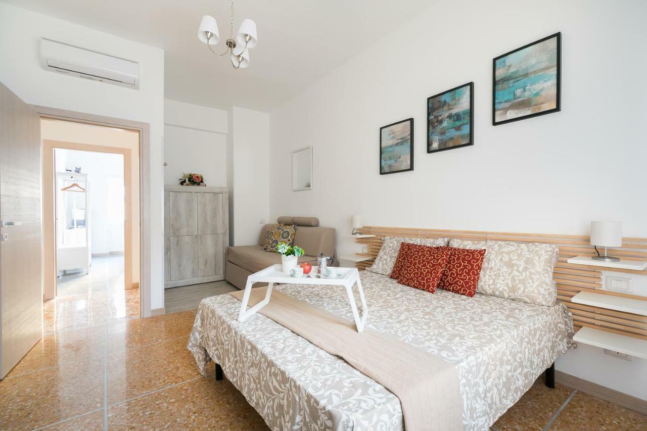Stars Luxury Apartments 1 罗马 外观 照片